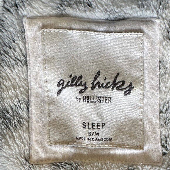 Gilly Hicks Light Gray Patterned Robe - Picture 2 of 5